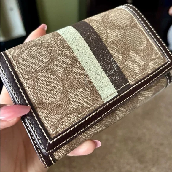 Coach Heritage Stripe Collection Wallet | Brown/Yellow interior - Picture 1 of 11